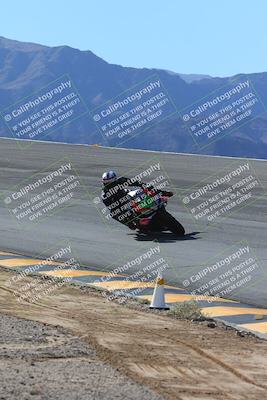 media/Feb-04-2024-SoCal Trackdays (Sun) [[91d6515b1d]]/1-Bowl (950am)/